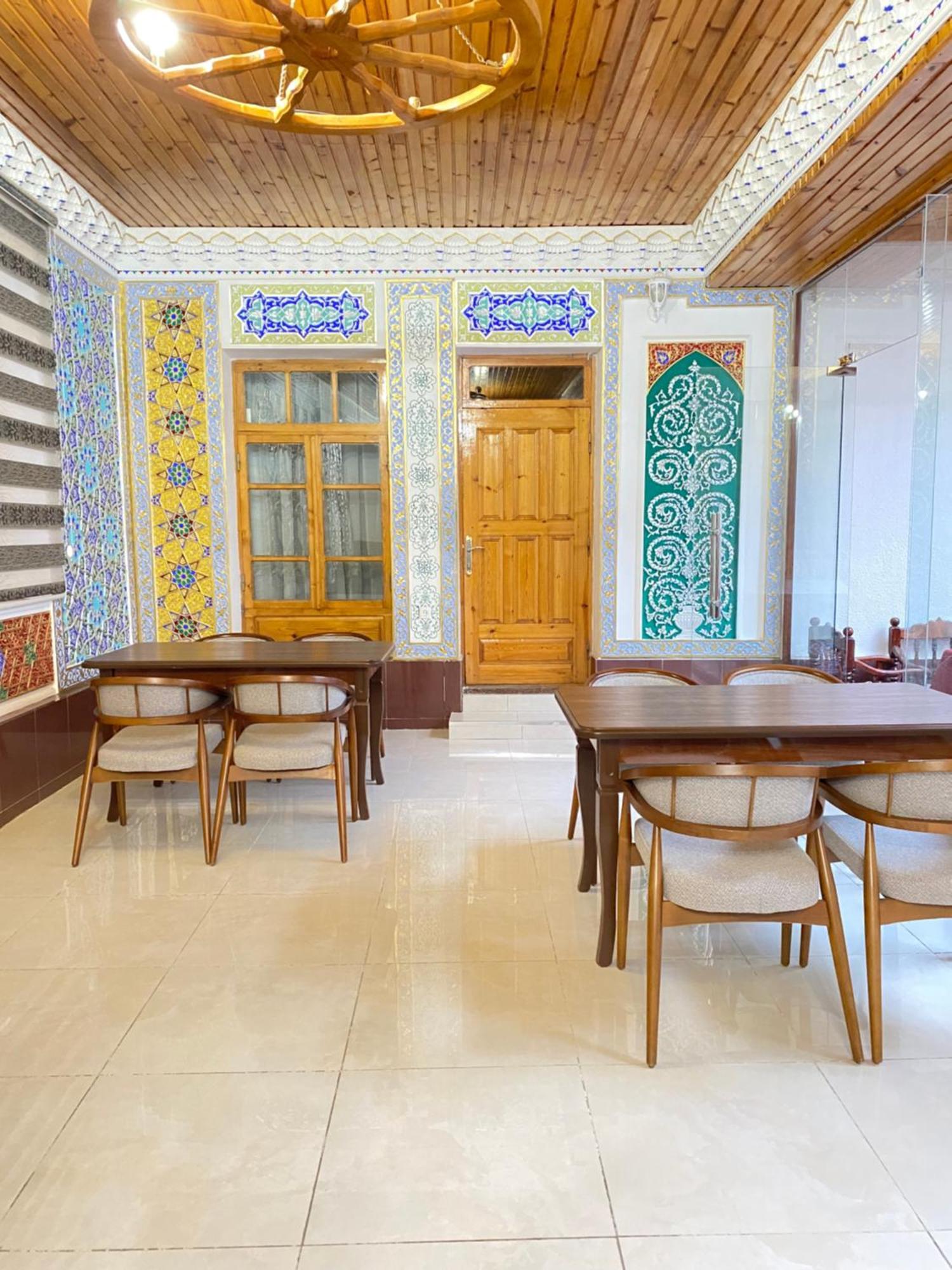 Antique Hotel In Old Town بخارى المظهر الخارجي الصورة