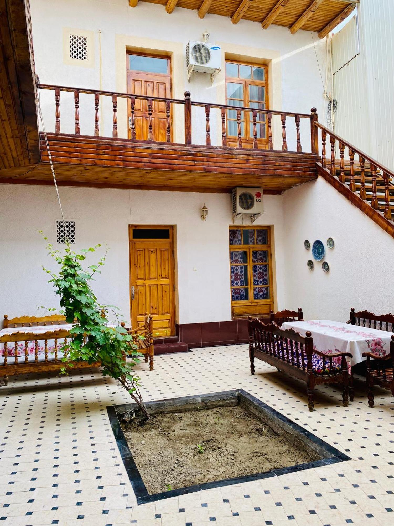 Antique Hotel In Old Town بخارى المظهر الخارجي الصورة